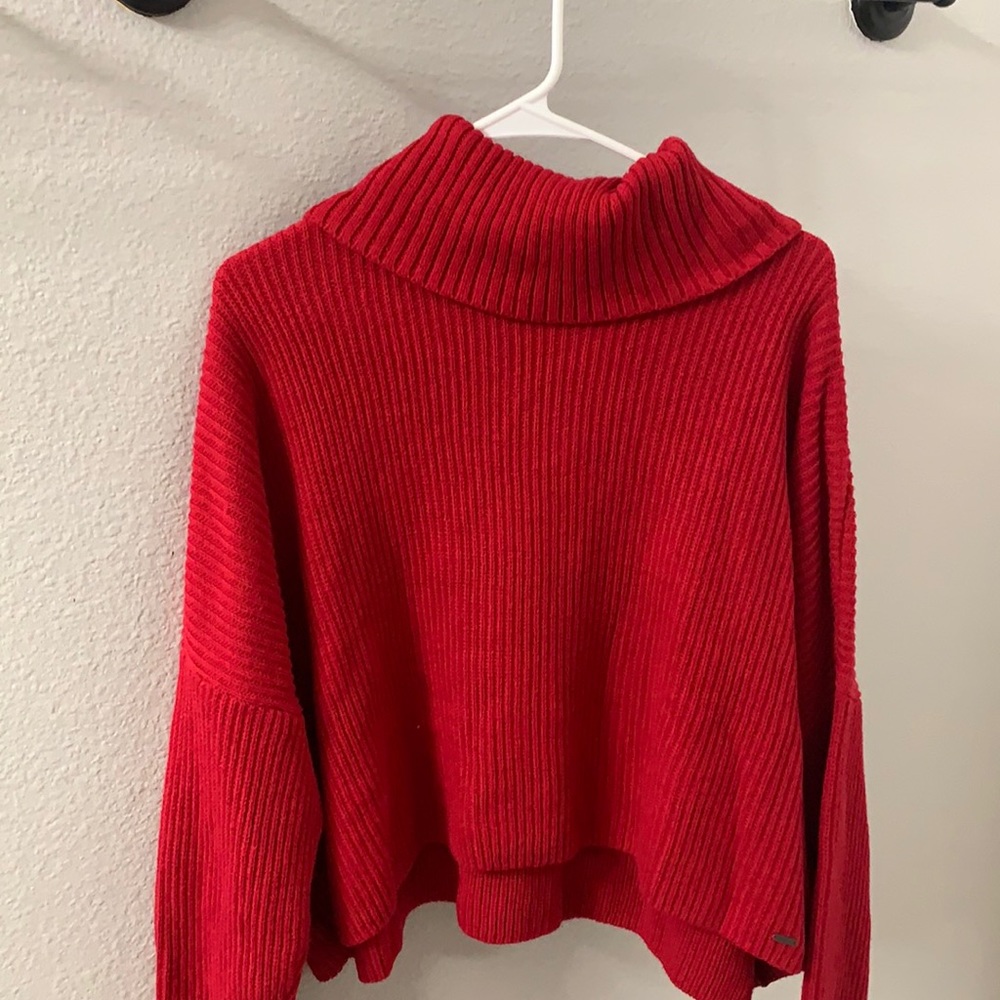 Red turtleneck Hollister sweater - medium